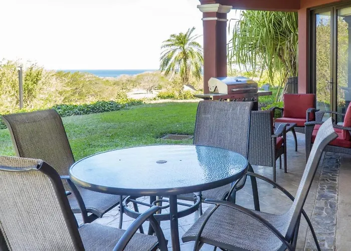 Bright 2br With Partial Ocean View - Bougainvillea - Reserva Conchal Сasa de vacaciones