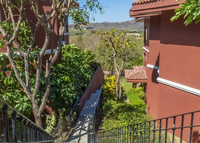Сasa de vacaciones Bright 2br With Partial Ocean View - Bougainvillea - Reserva Conchal Playa Conchal