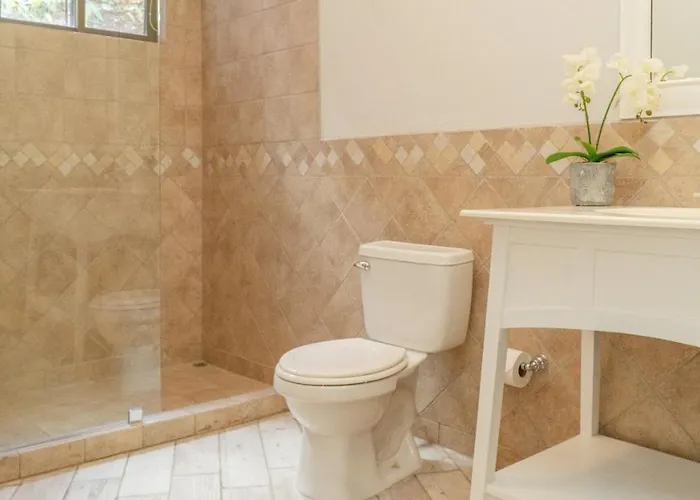 Bright 2br With Partial Ocean View - Bougainvillea - Reserva Conchal Сasa de vacaciones Playa Conchal