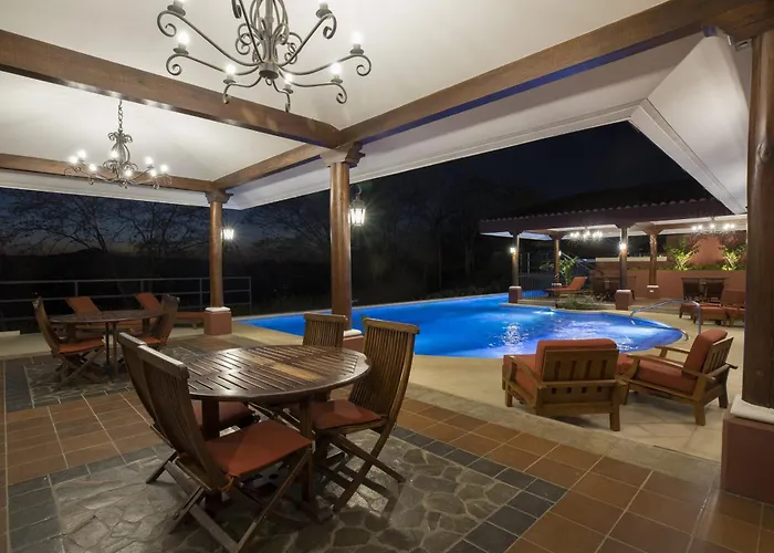 Bright 2br With Partial Ocean View - Bougainvillea - Reserva Conchal Сasa de vacaciones Playa Conchal